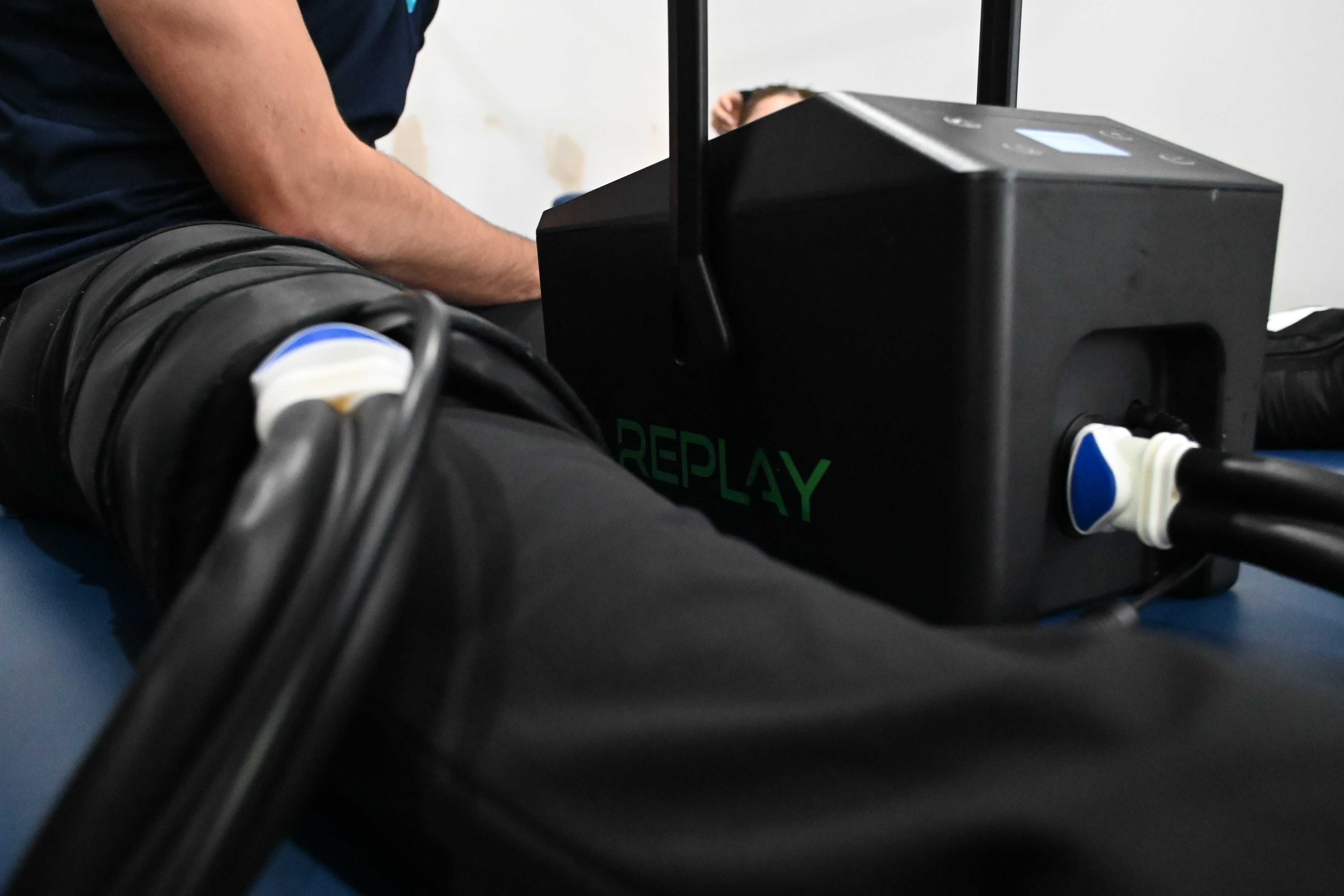 Recovery Protocol: Ice vs Heat. What we recommend in 2026