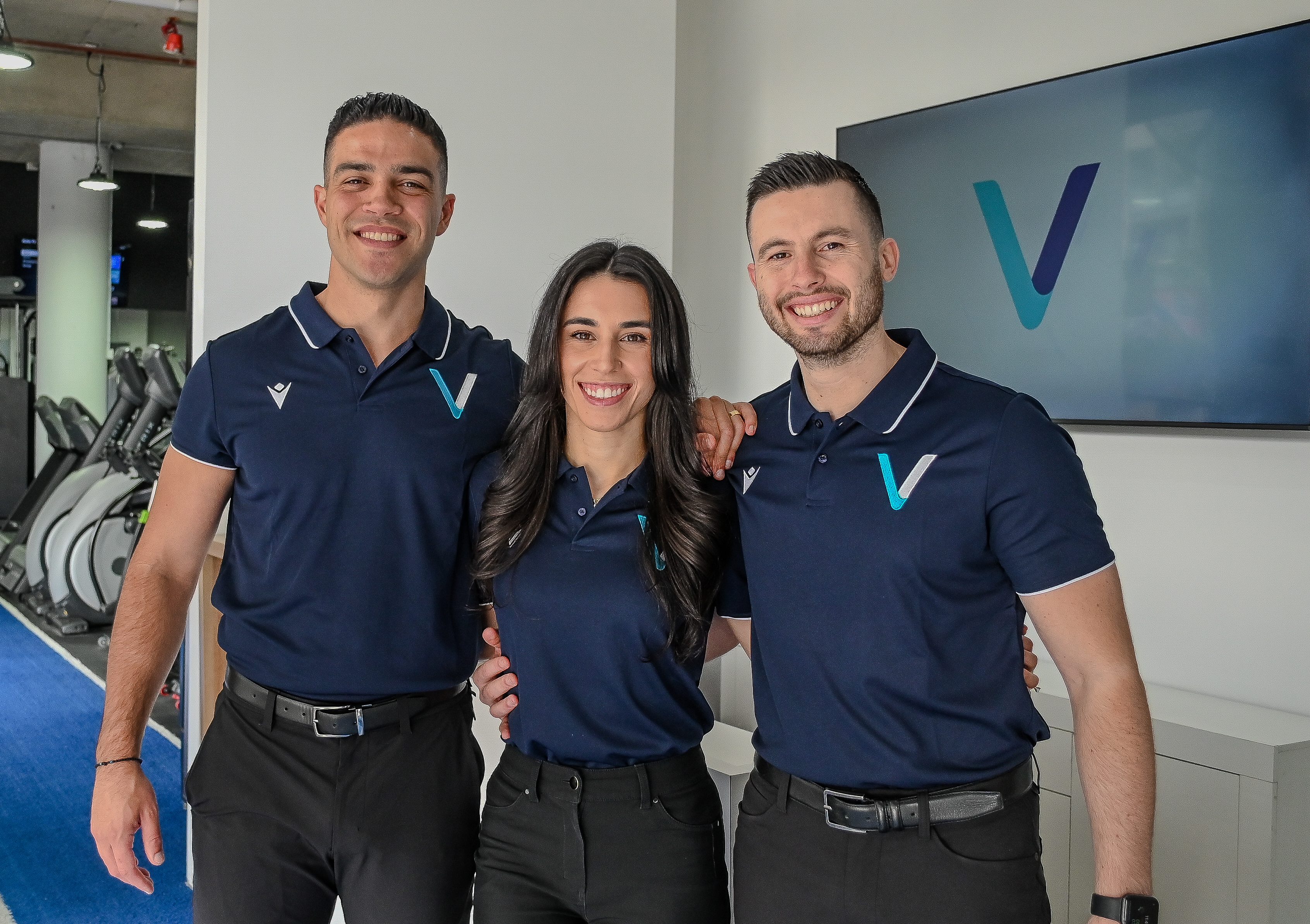 Physiotherapist vs Chiropractor vs Exercise Physiologist: Which One Do You Need?